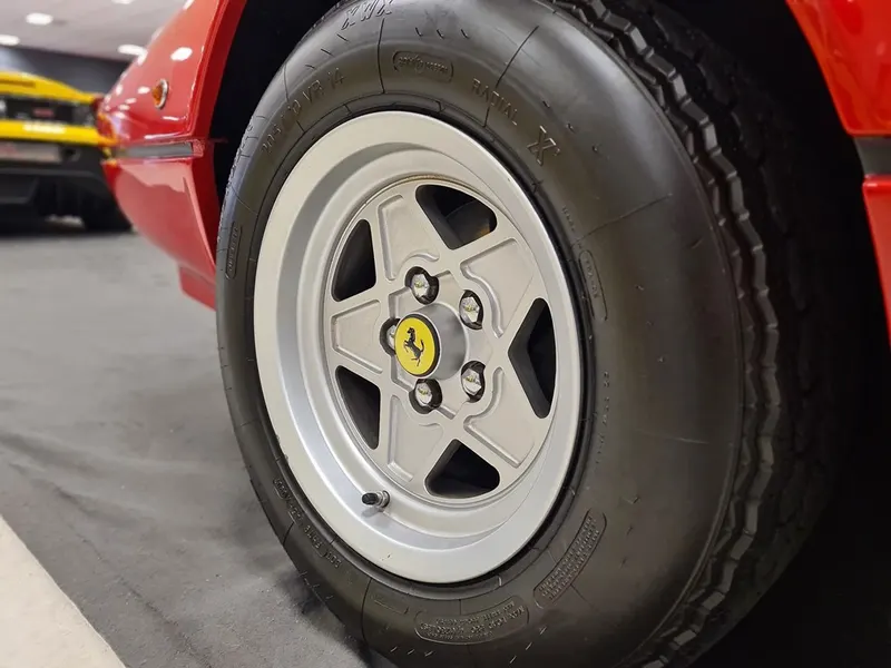 Ferrari 308 GTB 8