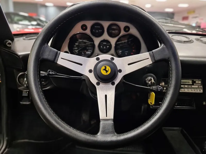 Ferrari 308 GTB 13