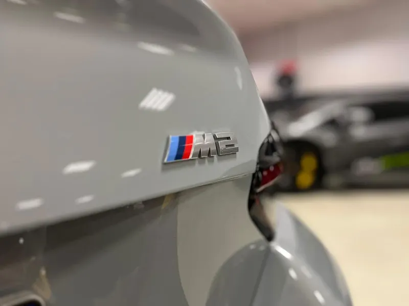 BMW M2 19