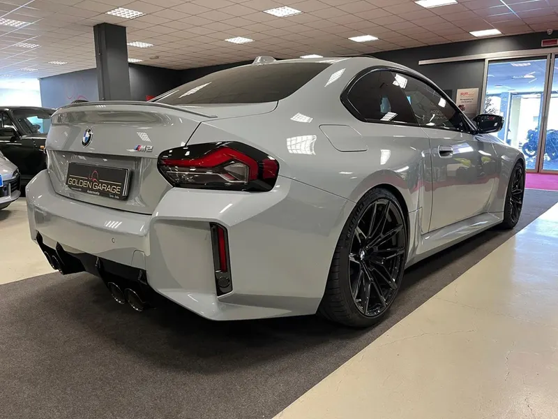 BMW M2 7
