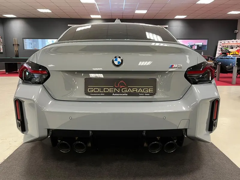 BMW M2 6