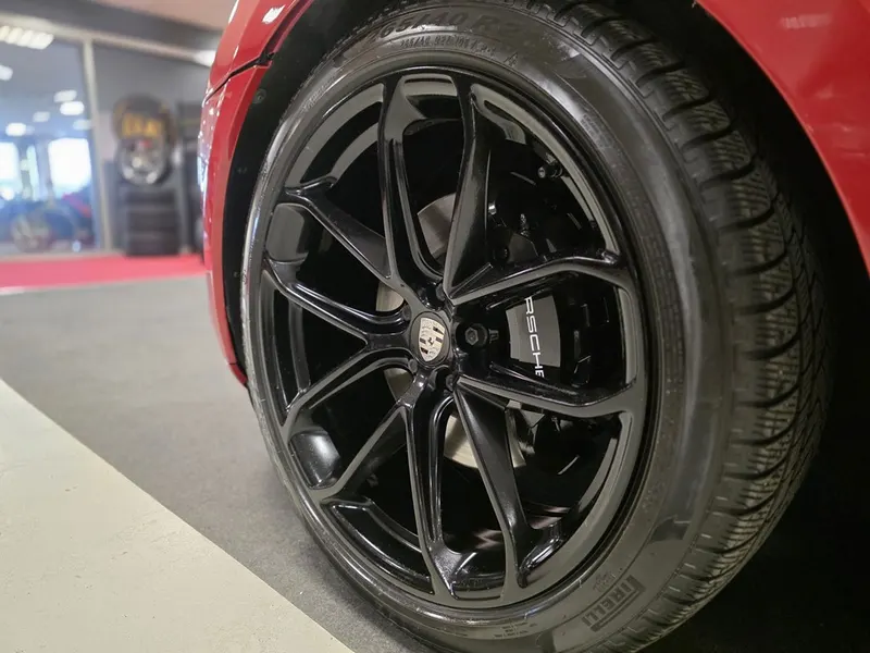 Porsche Macan 2.0 265cv 8
