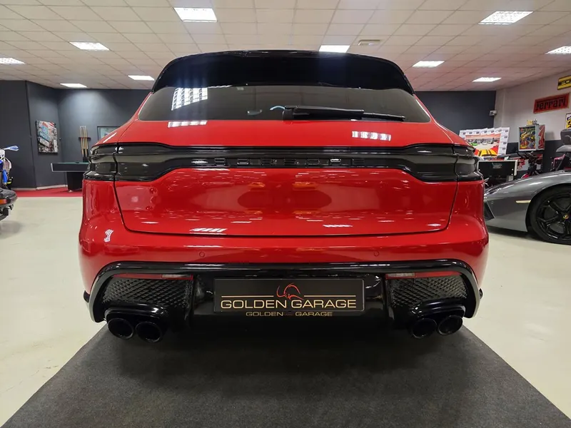 Porsche Macan 2.0 265cv 6