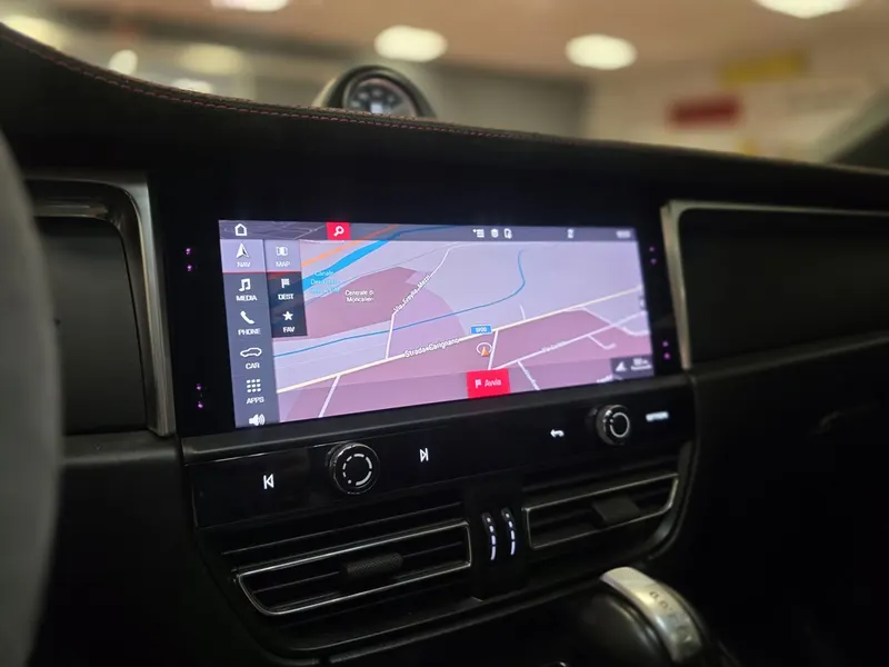 Porsche Macan 2.0 265cv 19