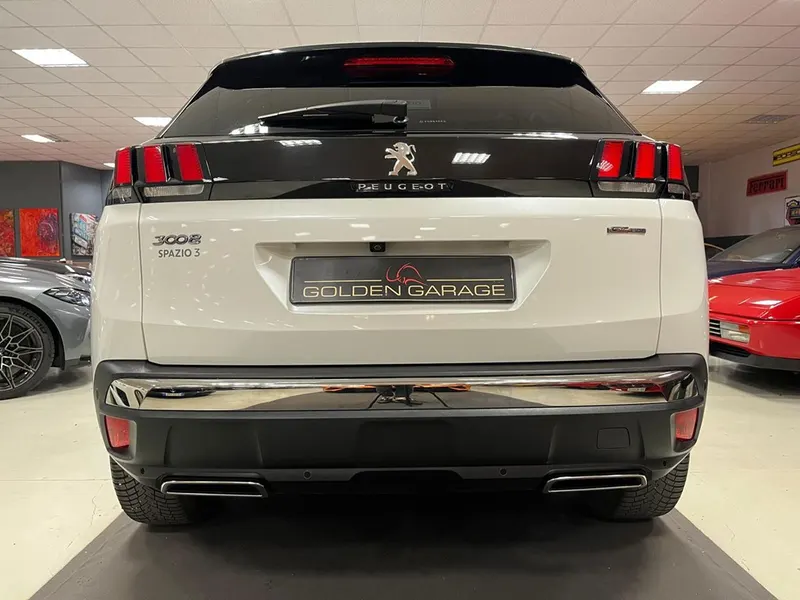 Peugeot 3008 1.2 GT LINE 6