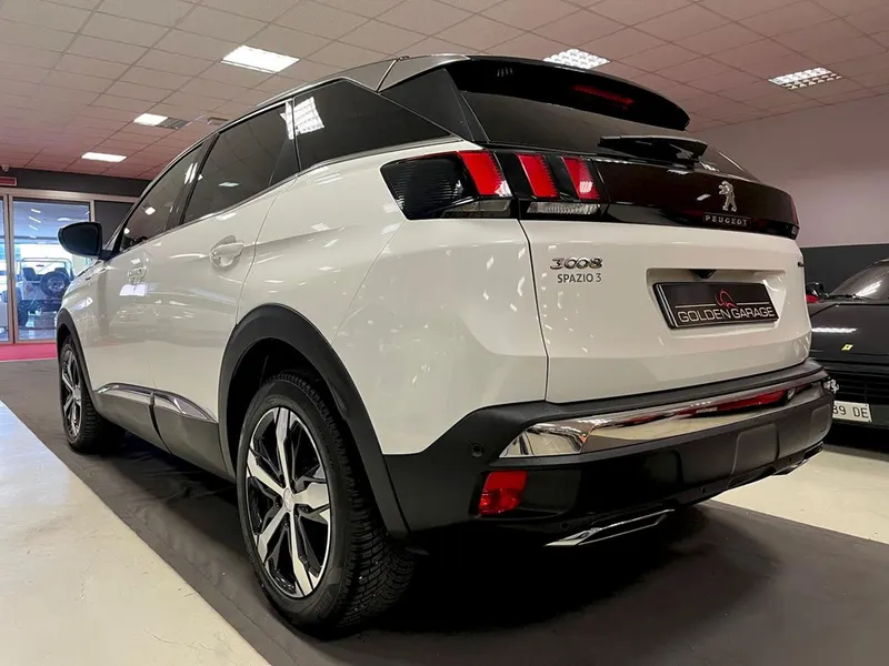 Peugeot 3008 1.2 GT LINE 7