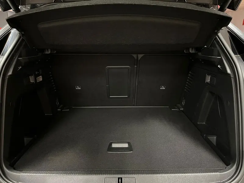 Peugeot 3008 1.2 GT LINE 21