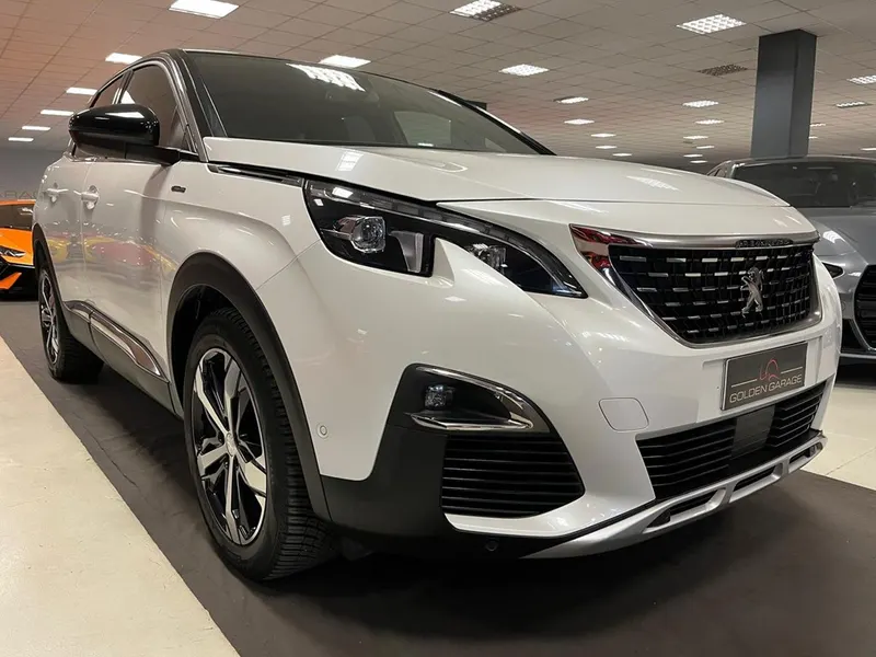 Peugeot 3008 1.2 GT LINE 4