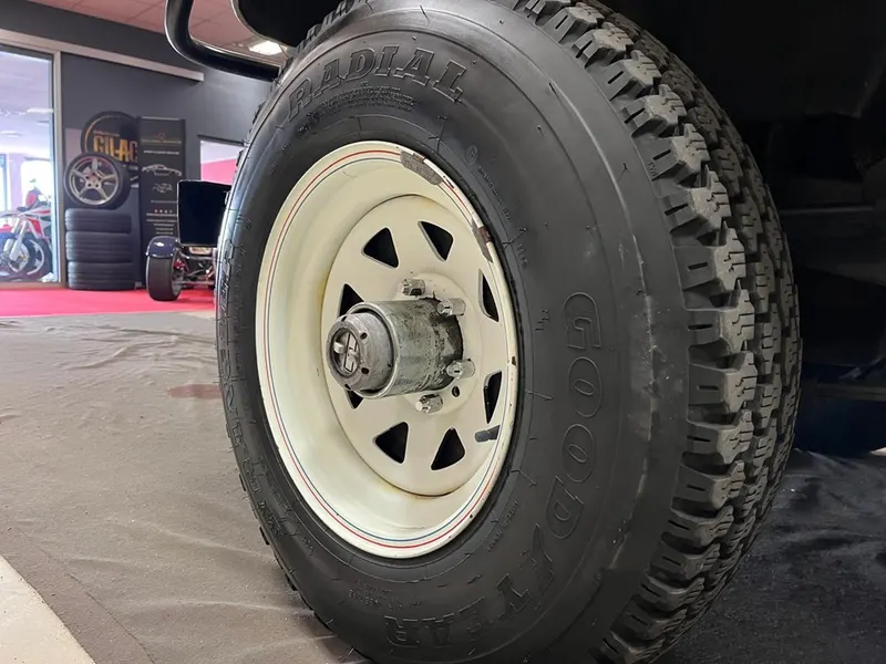 Toyota Land Cruiser Bandeirante 4x4 9
