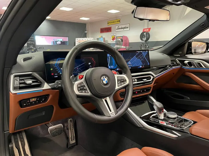 BMW M4 Competition M xDrive Cabrio 10