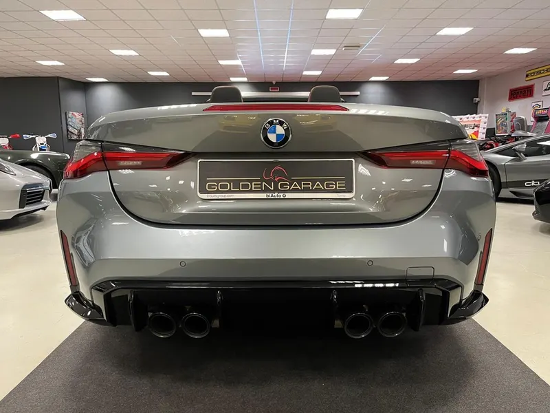 BMW M4 Competition M xDrive Cabrio 6