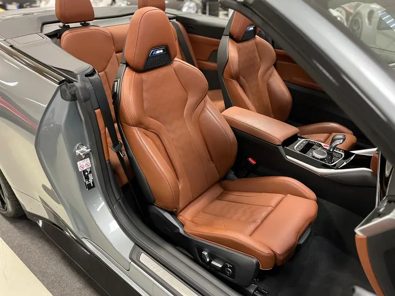 BMW M4 Competition M xDrive Cabrio 13