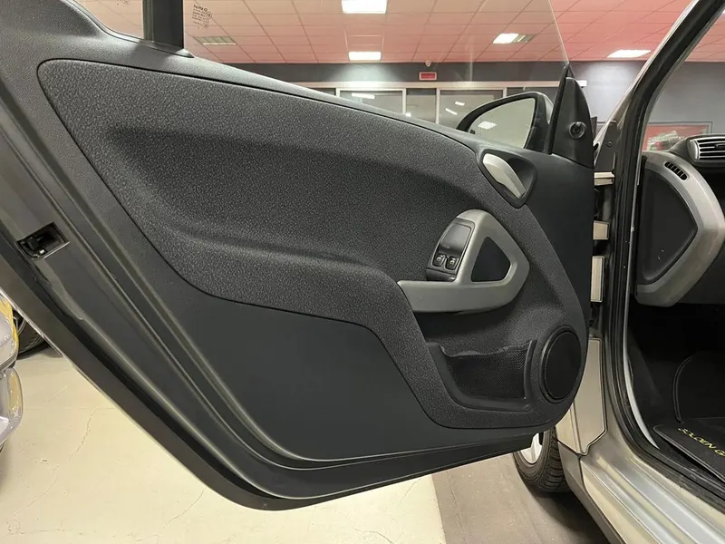 Fortwo coupe' MHD Pulse 18