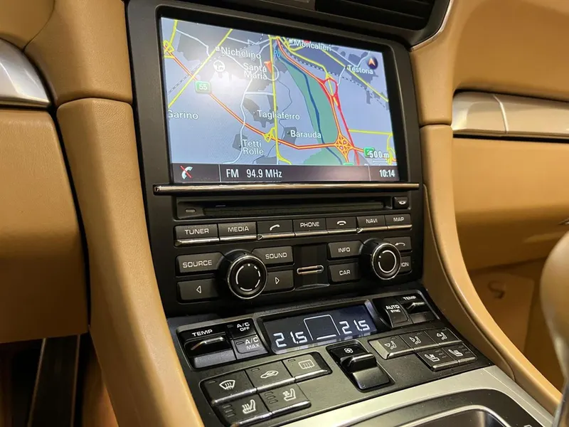 Porsche 911 (991) Carrera 4S 21