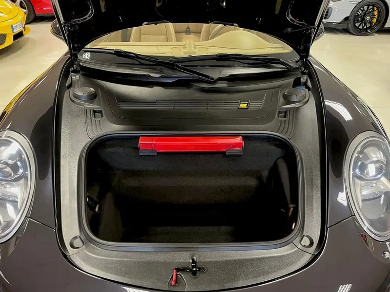 Porsche 911 (991) Carrera 4S 28