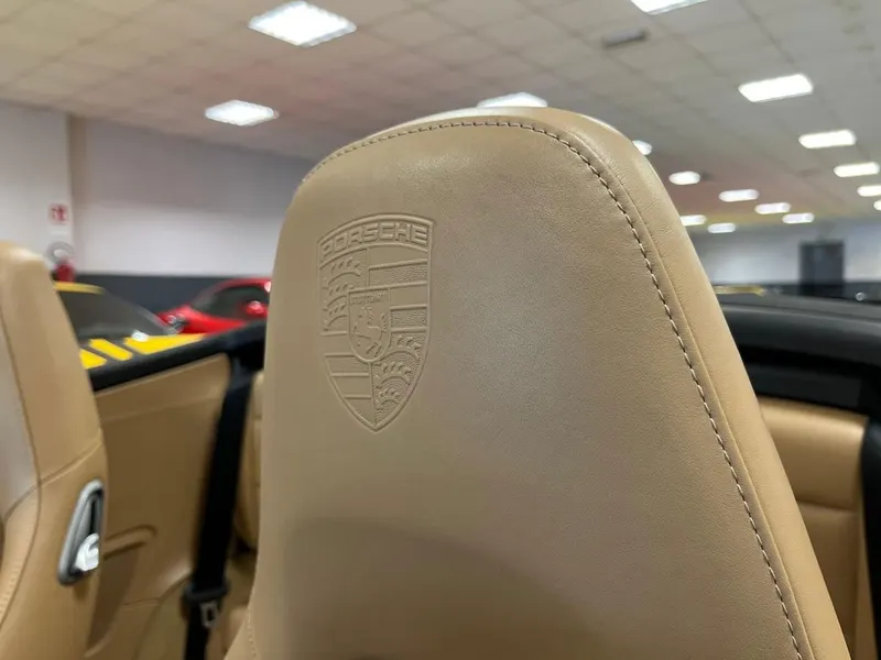 Porsche 911 (991) Carrera 4S 26