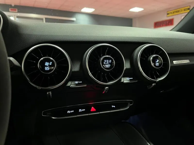 Audi TT RS Coupè 2.5 TFSI quattro S tronic 21