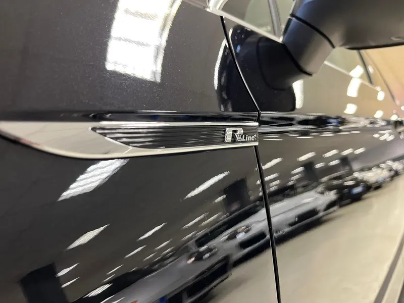 Volkswagen Passat TDI 2.0 R-line 200cv 27
