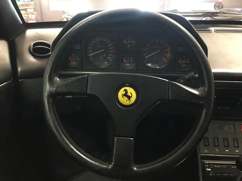 Ferrari Mondial T 13