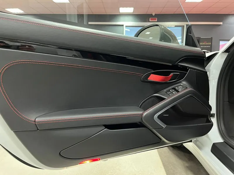 Porsche 911 991 CARRERA T 10