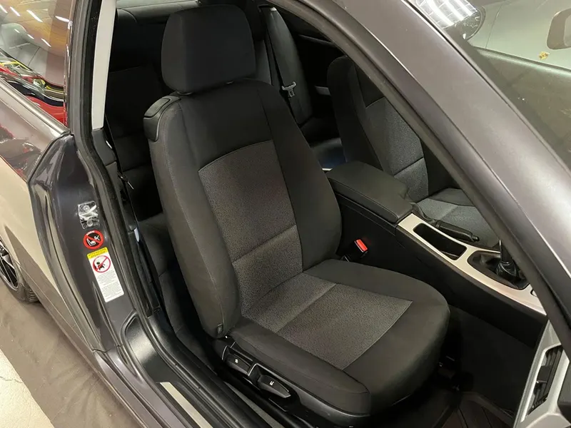 BMW 320 i 14