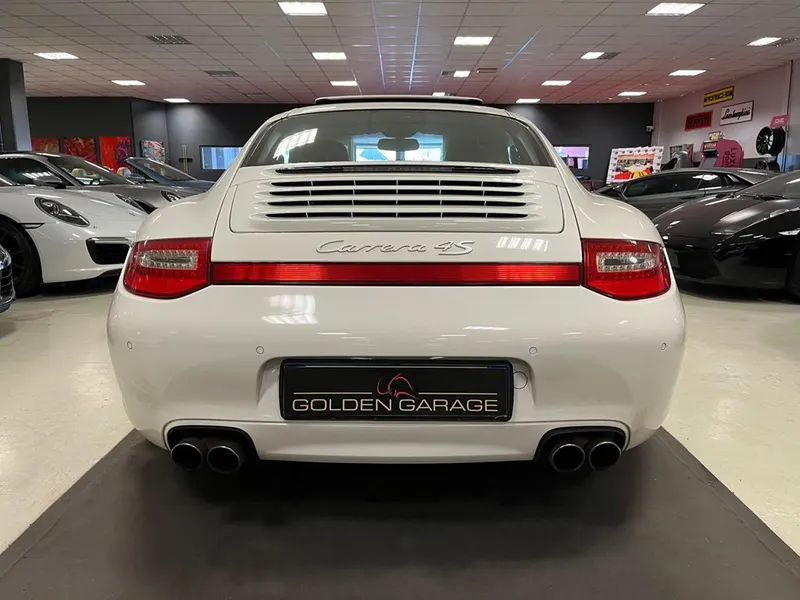 Porsche 911 (997) 4S 6