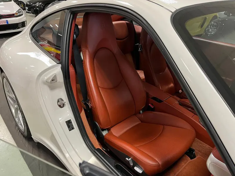 Porsche 911 (997) 4S 14