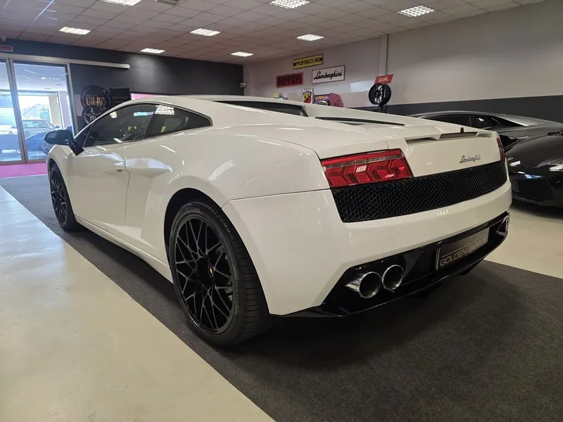 Lamborghini Gallardo LP 560-4 Coupe' 7