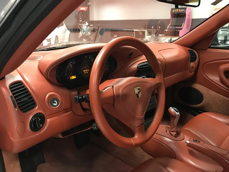 Porsche 911 (996) Turbo 11