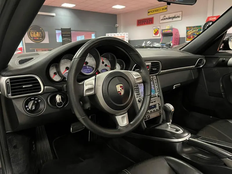 Porsche 911 (997) S 11