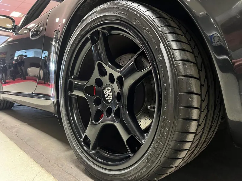 Porsche 911 (997) S 8