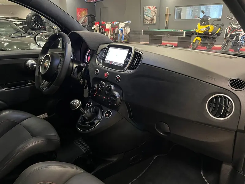 Abarth 595 Esseesse 12
