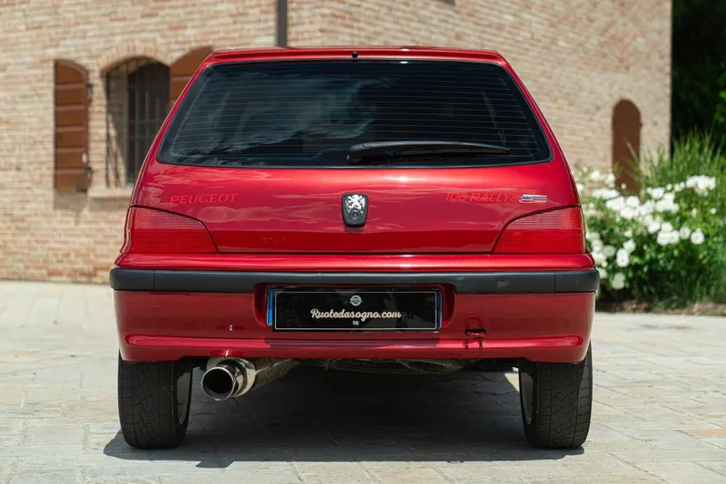 Peugeot 106 REPLICA RALLY 8