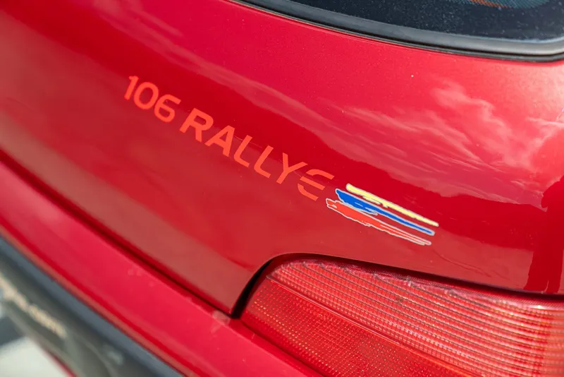 Peugeot 106 REPLICA RALLY 10