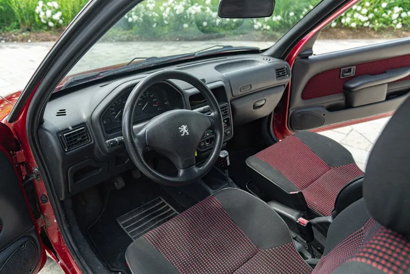 Peugeot 106 REPLICA RALLY 50