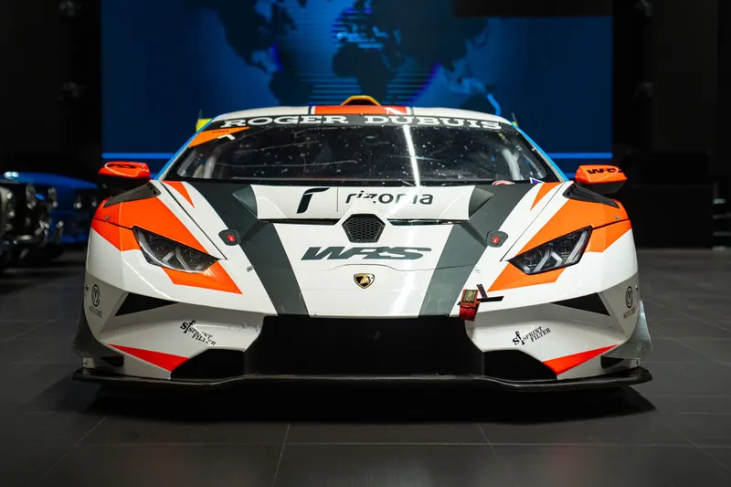 Lamborghini HURACÀN SUPER TROFEO EVO1 4