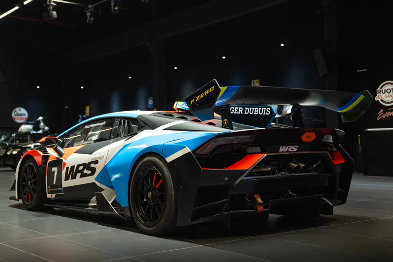 Lamborghini HURACÀN SUPER TROFEO EVO1 7