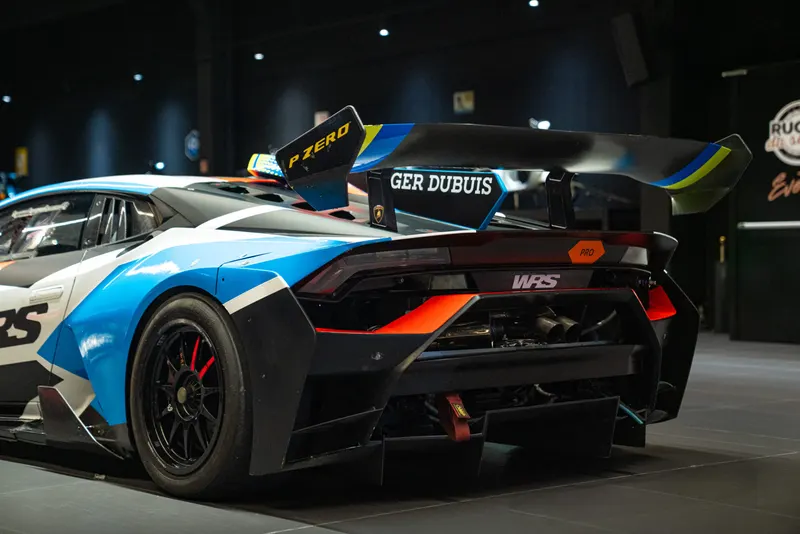 Lamborghini HURACÀN SUPER TROFEO EVO1 20