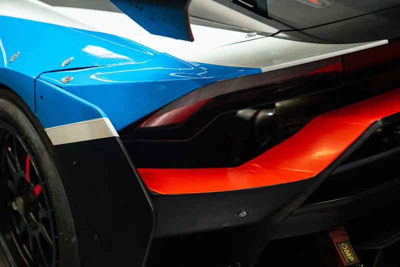 Lamborghini HURACÀN SUPER TROFEO EVO1 12