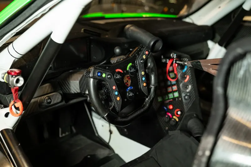 Porsche 991 (911) GT3 R 58