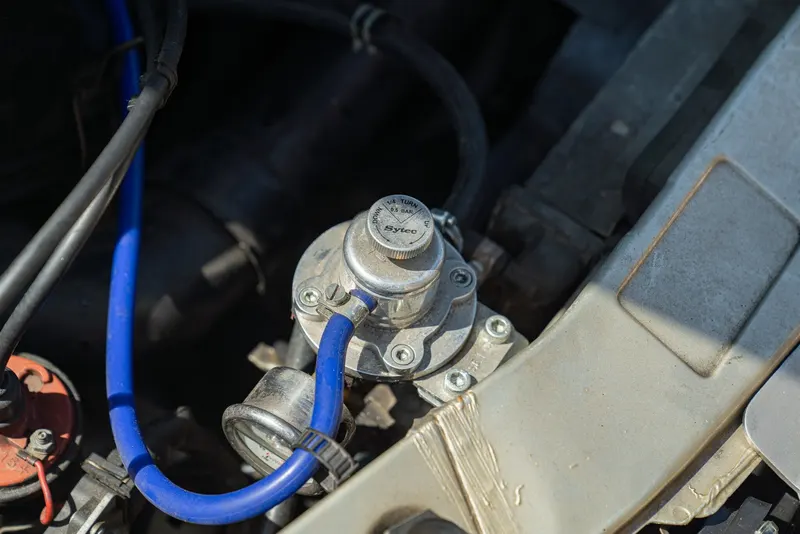 Alfa Romeo 75 2.0 58