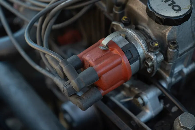 Alfa Romeo 75 2.0 63