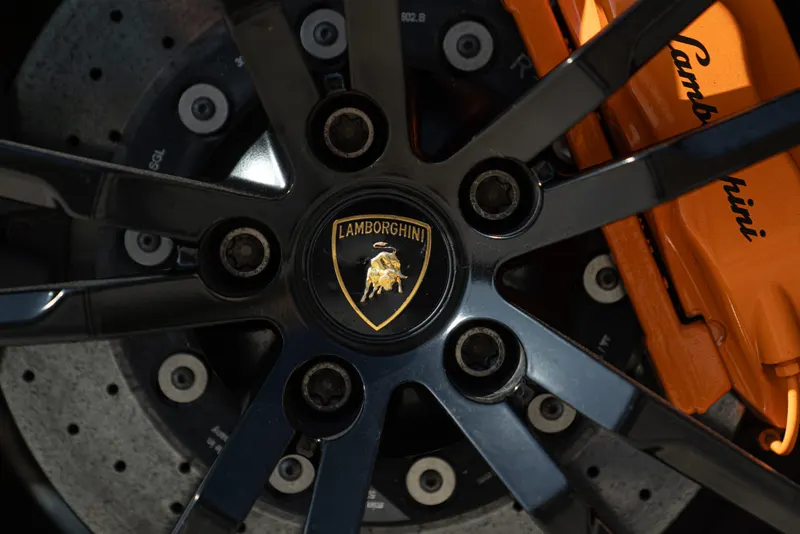 Lamborghini GALLARDO LP 570 – 4 SPYDER PERFORMANTE 35