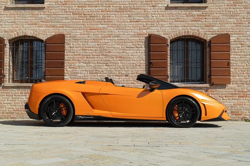 Lamborghini GALLARDO LP 570 – 4 SPYDER PERFORMANTE 11