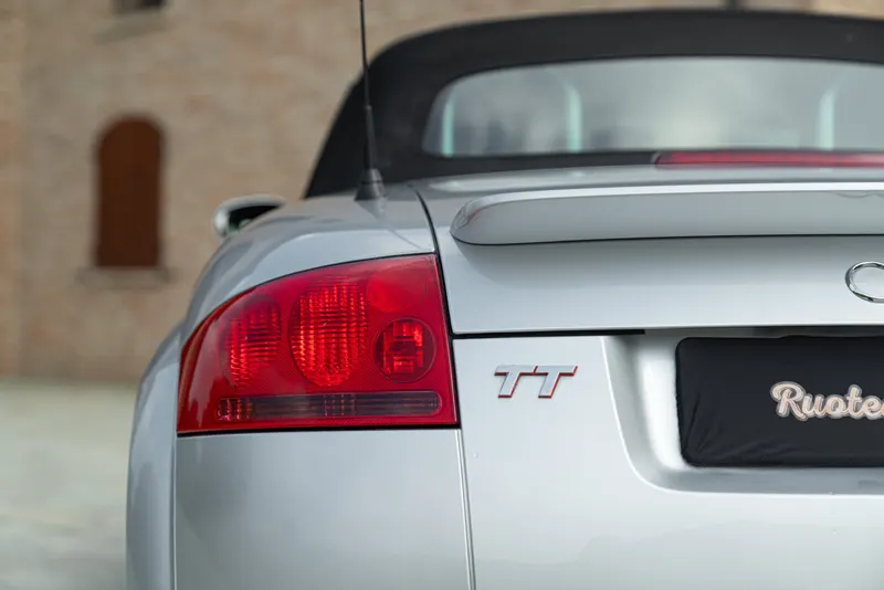 Audi TT ROADSTER 32
