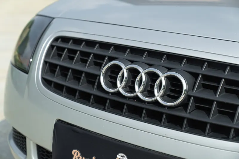 Audi TT ROADSTER 18