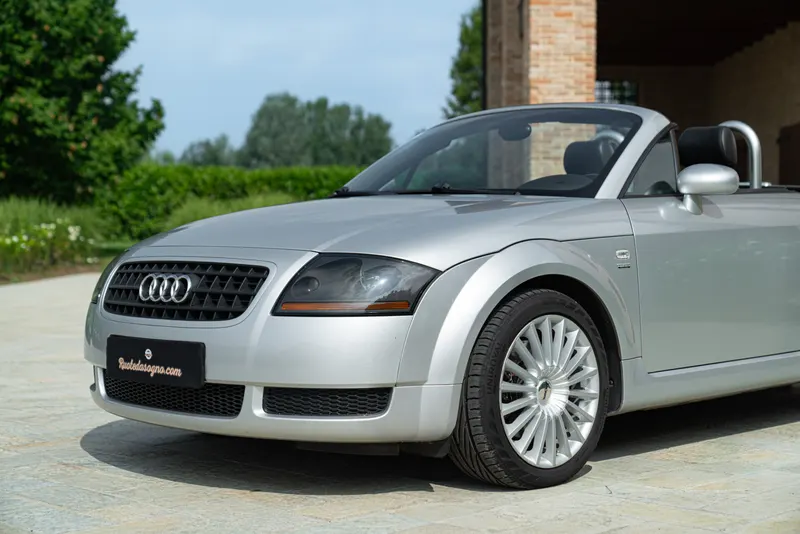 Audi TT ROADSTER 22