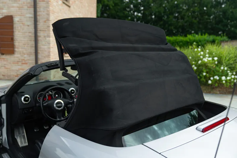 Audi TT ROADSTER 28