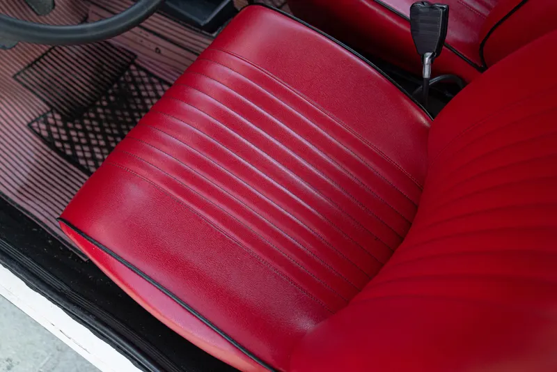 A 112 ELEGANT 25