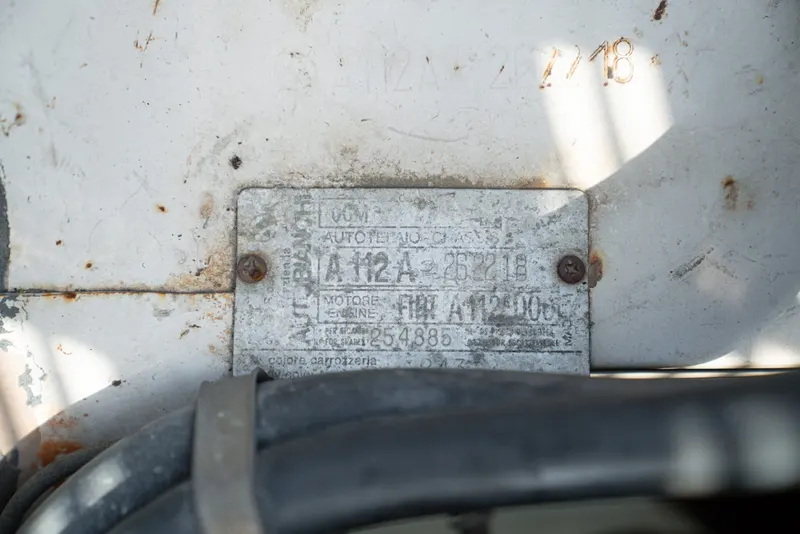 A 112 ELEGANT 39